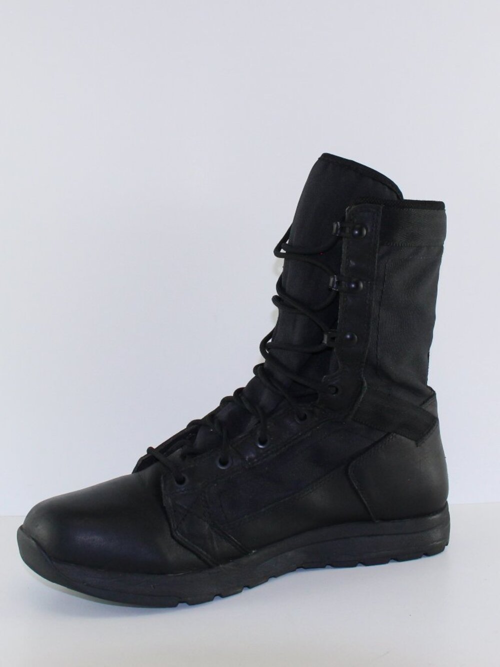 Danner Black Tachyon Combat Outdoor Boots (11 US)